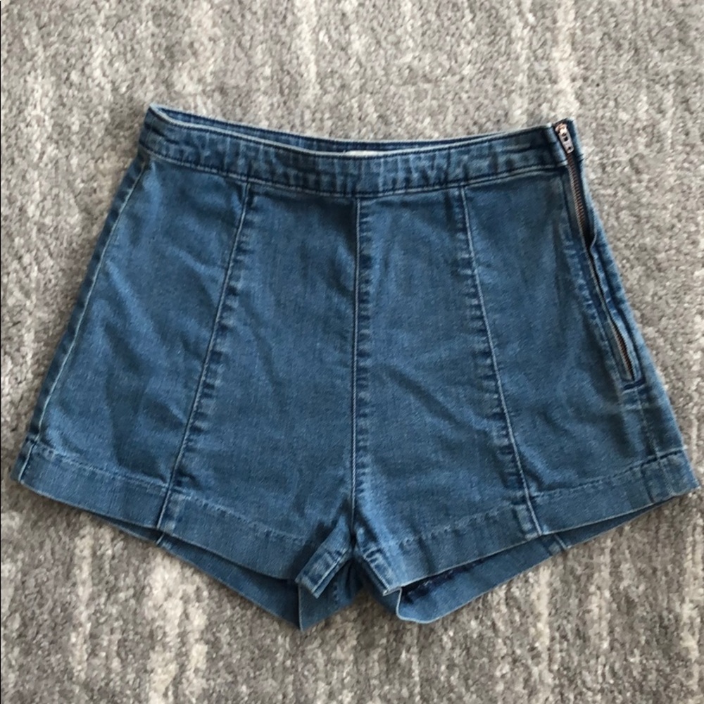 High Waisted Side Zip Stretch Denim Shorts